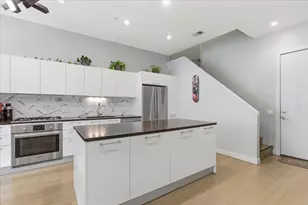 1019 N Cleveland Ave, Chicago, IL 60610 - Photo 11
