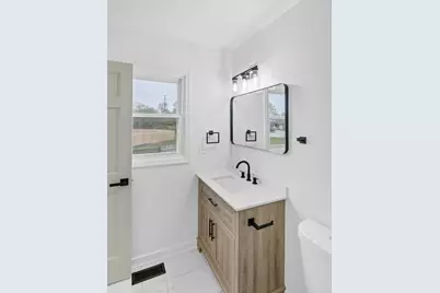 944 Richmond Court, Elk Grove Village, IL 60007 - Photo 27