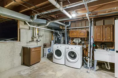 944 Richmond Court, Elk Grove Village, IL 60007 - Photo 51