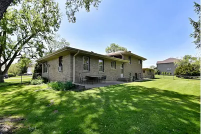 1030 W Kenilworth Avenue, Palatine, IL 60067 - Photo 19