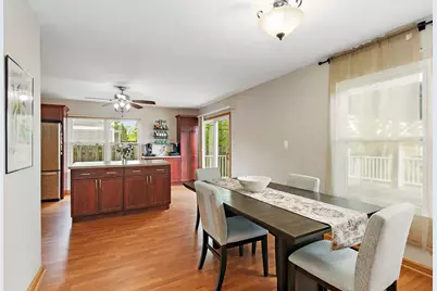 906 Oak Ridge Drive, Streamwood, IL 60107 - Photo 7
