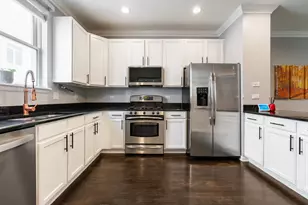 1826 S Michigan Ave, Chicago, IL 60616 - Photo 3