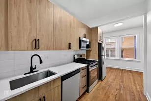 2154 W Arthur Ave, Chicago, IL 60645 - Photo 3