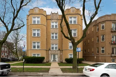 2154 W Arthur Avenue #2, Chicago, IL 60645 - Photo 1