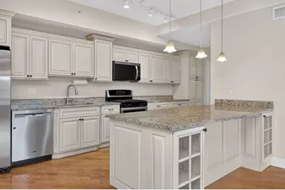 417 N Cass Avenue #3A, Westmont, IL 60559 - Photo 3