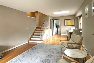 1201 Daryl Ln, Northbrook, IL 60062 - Photo 5