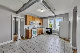 2444 N Campbell Ave, Chicago, IL 60647 - Photo 9