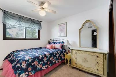 8901 Niles Center Road, Skokie, IL 60076 - Photo 9