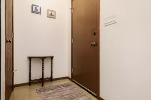11891 Tresemer Rd, Roscoe, IL 61073 - Photo 5