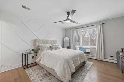 571 Byrd Road, Riverside, IL 60546 - Photo 9
