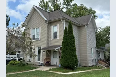 810 W Market Street, Bloomington, IL 61701 - Photo 1