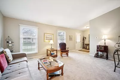 51 Chelsea Lane, Cary, IL 60013 - Photo 3