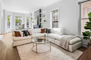 3762 N Fremont St, Chicago, IL 60613 - Photo 7