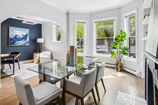 3762 N Fremont St, Chicago, IL 60613 - Photo 11