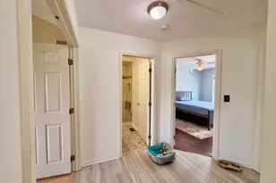 1535 Chatfield Ct, Roselle, IL 60172 - Photo 13