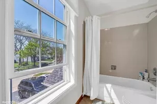 103 N Sterling Heights Rd, Vernon Hills, IL 60061 - Photo 29