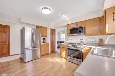 103 N Sterling Heights Road, Vernon Hills, IL 60061 - Photo 7