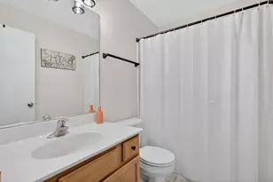 1501 Roth Dr, Joliet, IL 60431 - Photo 17