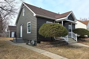 1738 Seymour Ave, North Chicago, IL 60064 - Photo 3