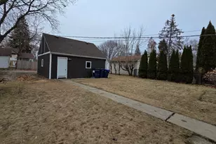 1738 Seymour Ave, North Chicago, IL 60064 - Photo 45