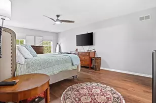 1062 Mt Vernon Dr, Grayslake, IL 60030 - Photo 15