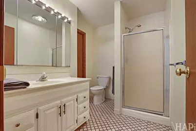 840 Queens Lane, Glenview, IL 60025 - Photo 15