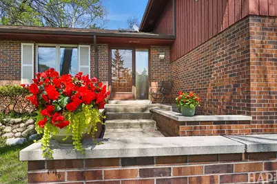840 Queens Lane, Glenview, IL 60025 - Photo 35