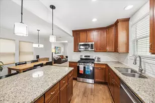 1180 S East Ave, Oak Park, IL 60304 - Photo 7