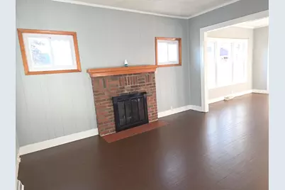 634 W Ridgeland Avenue, Waukegan, IL 60085 - Photo 3