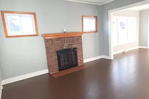 634 W Ridgeland Ave, Waukegan, IL 60085 - Photo 3