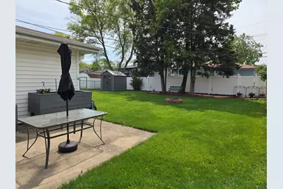 651 W Wrightwood Avenue, Addison, IL 60101 - Photo 15