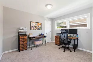 9247 S Ridgeway Ave, Evergreen Park, IL 60805 - Photo 13