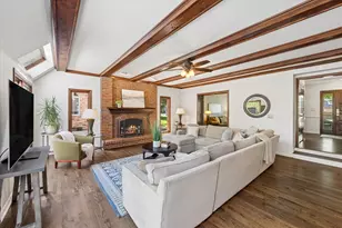 450 Stagecoach Run, Glen Ellyn, IL 60137 - Photo 5