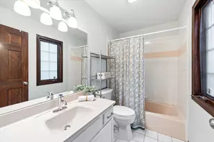 450 Stagecoach Run, Glen Ellyn, IL 60137 - Photo 21