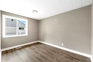 8869 S Kostner Ave, Hometown, IL 60456 - Photo 17