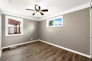 8869 S Kostner Ave, Hometown, IL 60456 - Photo 19