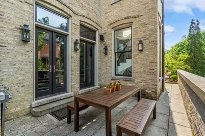 1407 N Hoyne Avenue, Chicago, IL 60622 - Photo 37