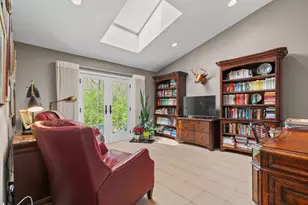 121 Pembroke Dr, Lincolnshire, IL 60045 - Photo 19