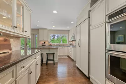 121 Pembroke Drive, Lincolnshire, IL 60045 - Photo 17