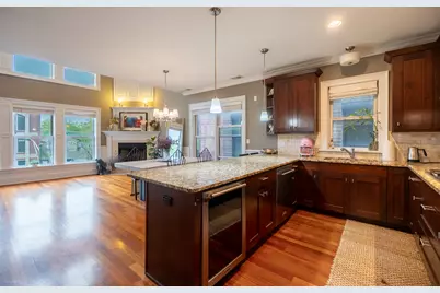 3709 N Ashland Avenue #3N, Chicago, IL 60613 - Photo 9