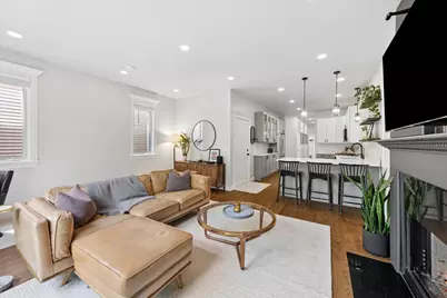 3728 N Kenmore Avenue #2, Chicago, IL 60613 - Photo 5