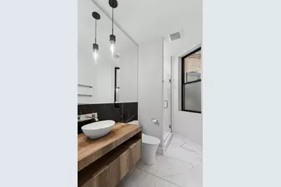 2147 W Thomas Street, Chicago, IL 60622 - Photo 11