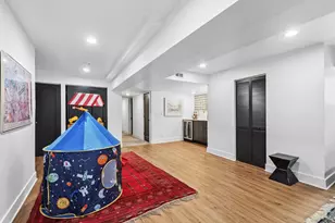 2147 W Thomas St, Chicago, IL 60622 - Photo 21