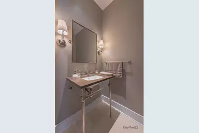 118 E Erie Street #18D, Chicago, IL 60611 - Photo 31