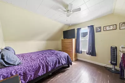 10443 W Medill Avenue, Melrose Park, IL 60164 - Photo 13
