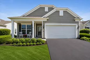 3371 Bagatelle Ln, Mundelein, IL 60060 - Photo 1