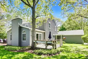 858 Woodbine Ln, Northbrook, IL 60062 - Photo 33