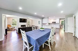 858 Woodbine Ln, Northbrook, IL 60062 - Photo 11