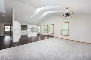 321 Kresswood Dr, West Chicago, IL 60185 - Photo 7