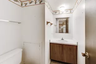 858 W Ainslie St, Chicago, IL 60640 - Photo 25